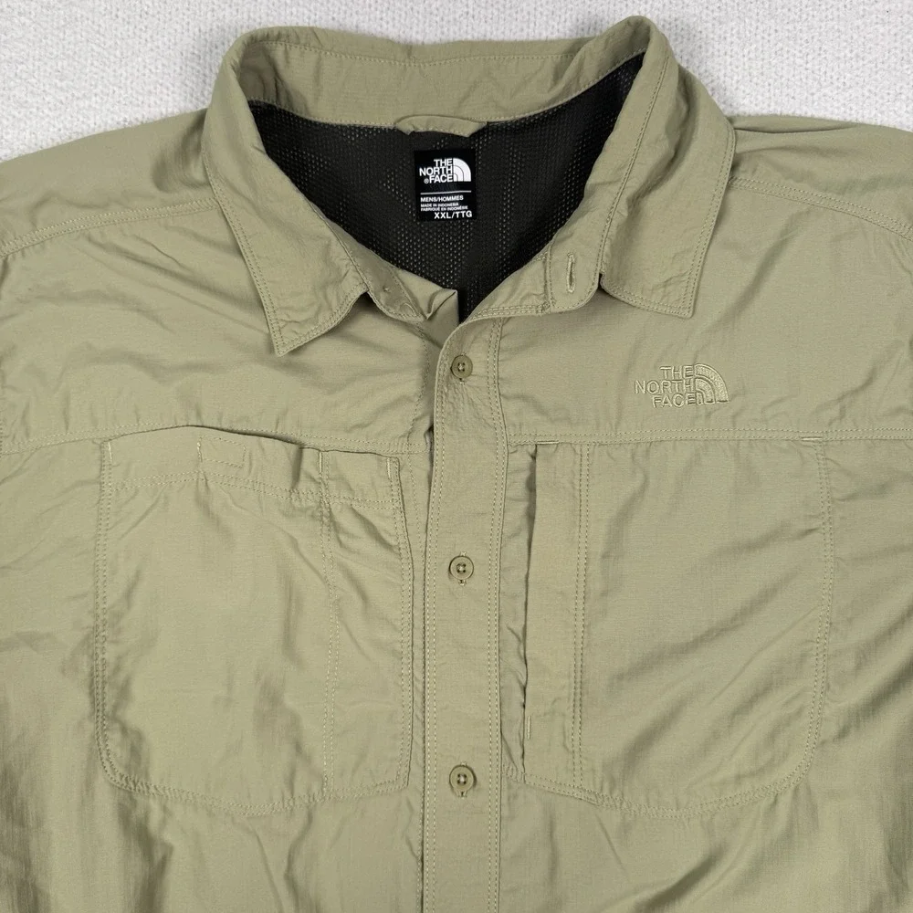 The North Face Shirt Men 2XL Ripstop‎ Button Up Roll Tab Sleeve Zip Pocket *Flaw